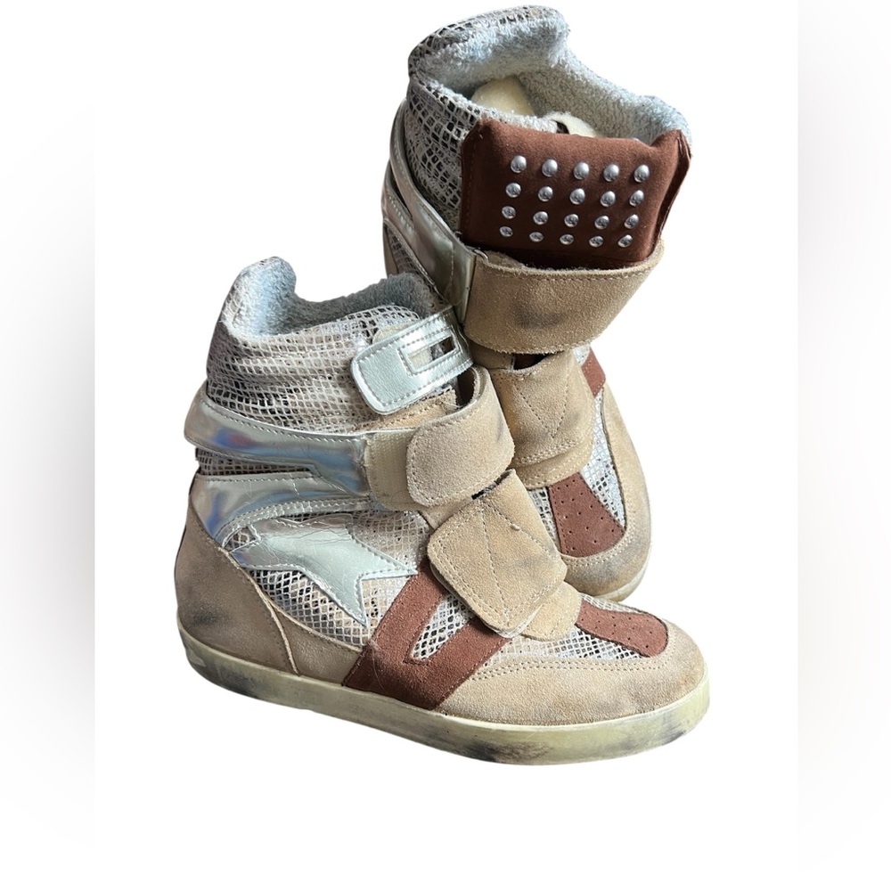Ishikawa High-Top wedges with studded detail- so cute & comfortable!